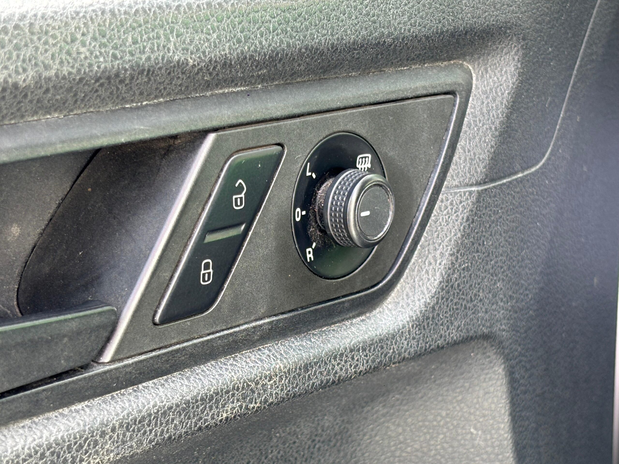 WhatsApp Image 2025-05-16 at 13.33.34